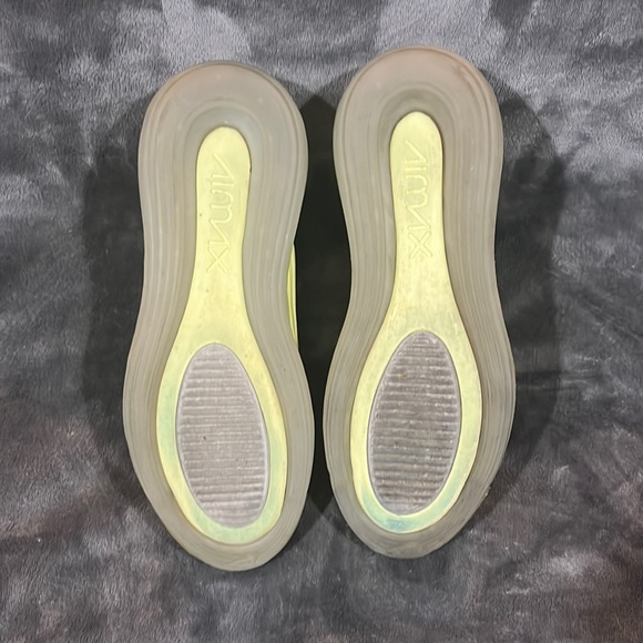 Nike Airmax 720 Se Luminous Green Women's Sz 11 - Picture 5 of 6